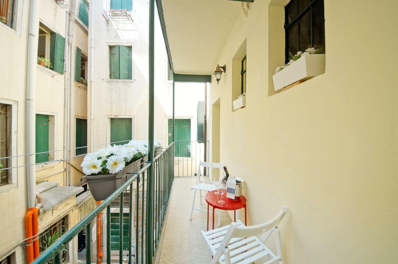 San Marco Apartment Fabbri Венеция Экстерьер фото